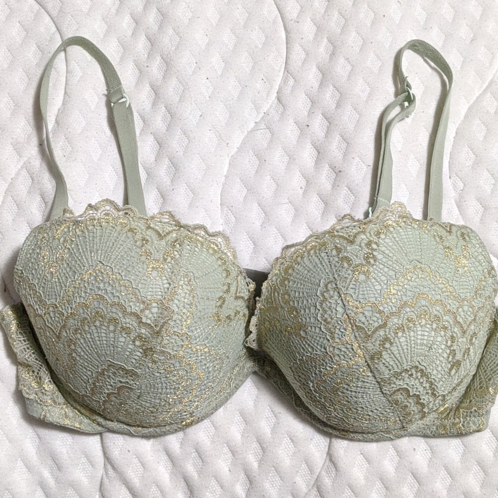 Beyond Sexy Push-Up Bra